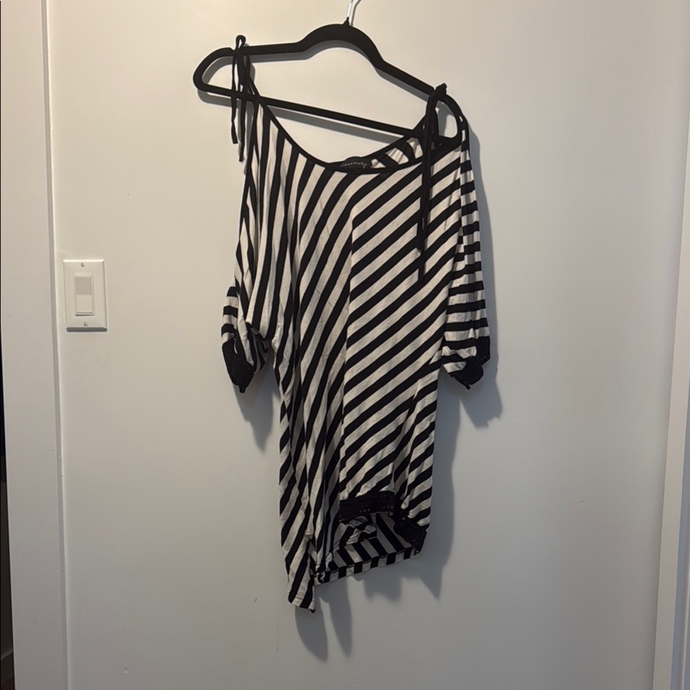 Black and White Striped Top